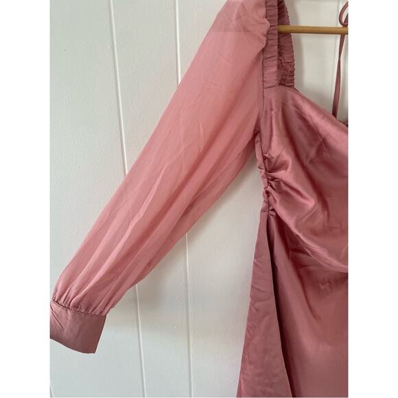 WeWoreWhat Pink Long Sleeve Silky Cowl Neck Mini Dress Homecoming Size 0 - Picture 6 of 11